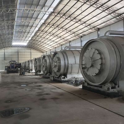 15.5kw 회전형 재활용 폐기물 타이어 및 플라스틱을 연료 오일 피로리시 기계로 변환