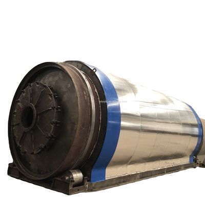 15.5kw 회전형 재활용 폐기물 타이어 및 플라스틱을 연료 오일 피로리시 기계로 변환