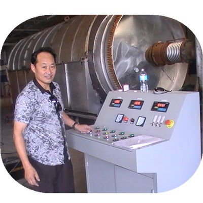환경 친화적 인 30 T 피롤리시스 타이어 오일 용 촉매 2600mm * 6600mm 크기