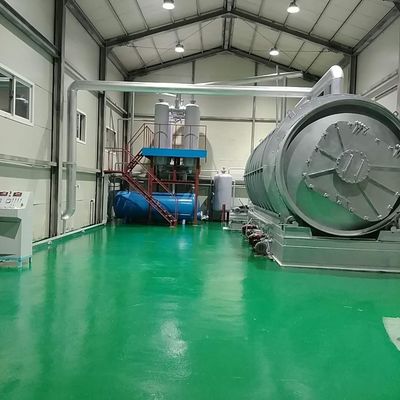 38tons 기계 무게 380V 전압과 고무 기름 재활용 생산 라인